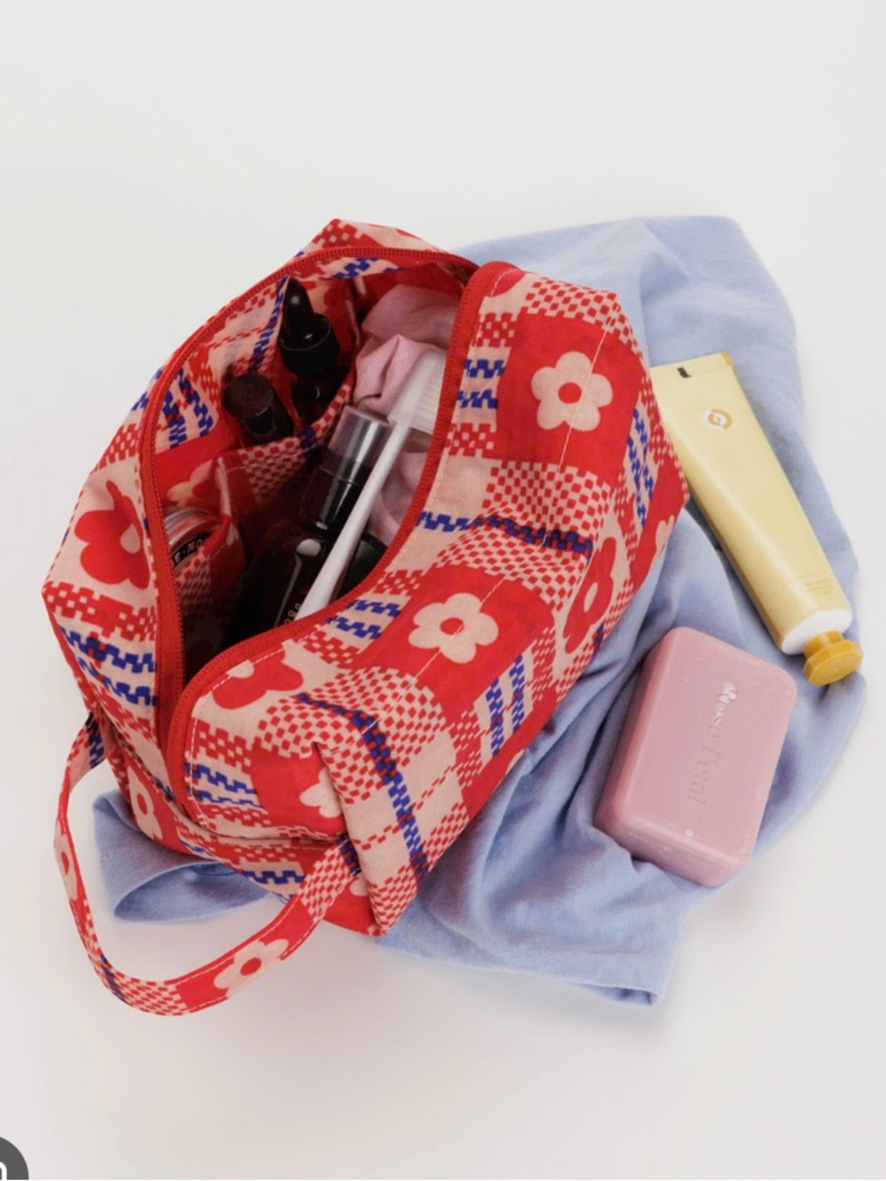 Sandy Liang x Baggu Dopp Kit